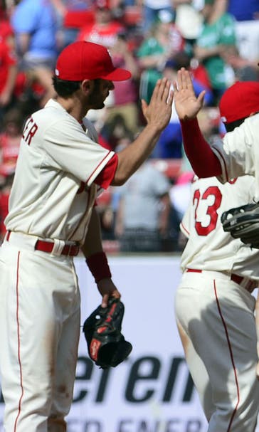 At last! Cards bust out bats in 10-4 win over Chicago